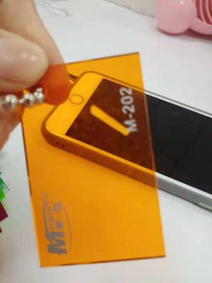 রংধনু রঙ এক্রাইলিক শীট প্লেট উচ্চ গ্লস প্রভাব প্রতিরোধের